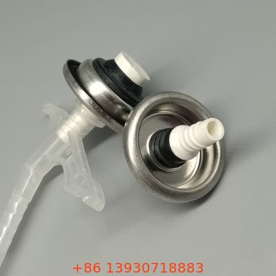 पूर्ण उत्पाद निकासी और न्यूनतम अपशिष्ट के साथ दो-घटक फोम किट के लिए कुशल और निम्न दबाव वाले पीयू फोम स्प्रे वाल्व।