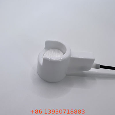 एक्सटेंशन ट्यूब के साथ स्प्रे एक्चुएटर WD-40 स्टाइल स्नेहक स्प्रे के लिए आदर्श है