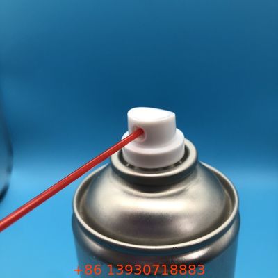 WD-40 लुब्रिकेंट वाल्व एक समान पंखे का छिड़काव या लक्षित धारा प्रदान करता है