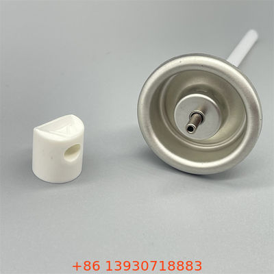 पोर्टेबल ब्यूटेन कनस्तरों और साधारण सील वाले रोजमर्रा के लाइटरों के लिए कॉम्पैक्ट आवश्यक लाइटर गैस रीफिलिंग वाल्व एडाप्टर