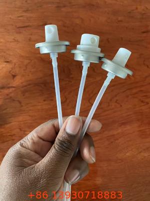 FrostJet दो छेद वाला हिम स्प्रे वाल्व और एक्चुएटर, तत्काल शीतकालीन प्रभाव, नकली बर्फ के लिए उच्च-आउटपुट नोजल