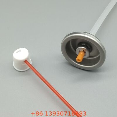 एरोसोल WD-40 स्प्रे वाल्व एक्सटेंशन ट्यूब और ट्रिगर एक्चुएटर्स के साथ संगत