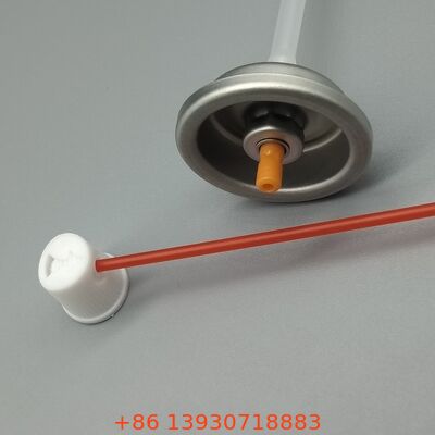 एरोसोल WD-40 स्प्रे वाल्व तेल और जंग रोधी फ़ॉर्मूले को भेदने के लिए डिज़ाइन किया गया है